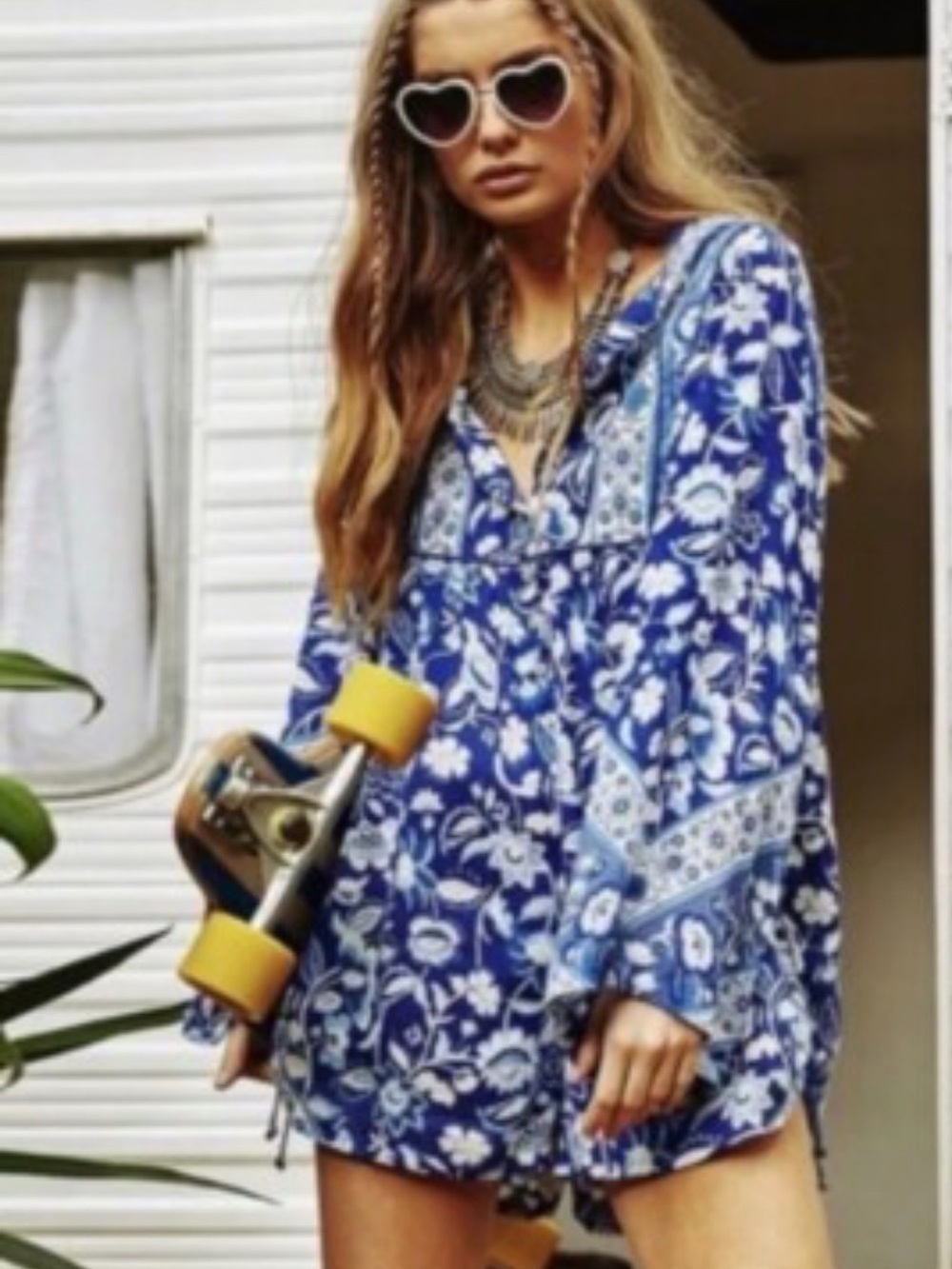 Spell Lolita  Blue & White Floral V-Neck Romper